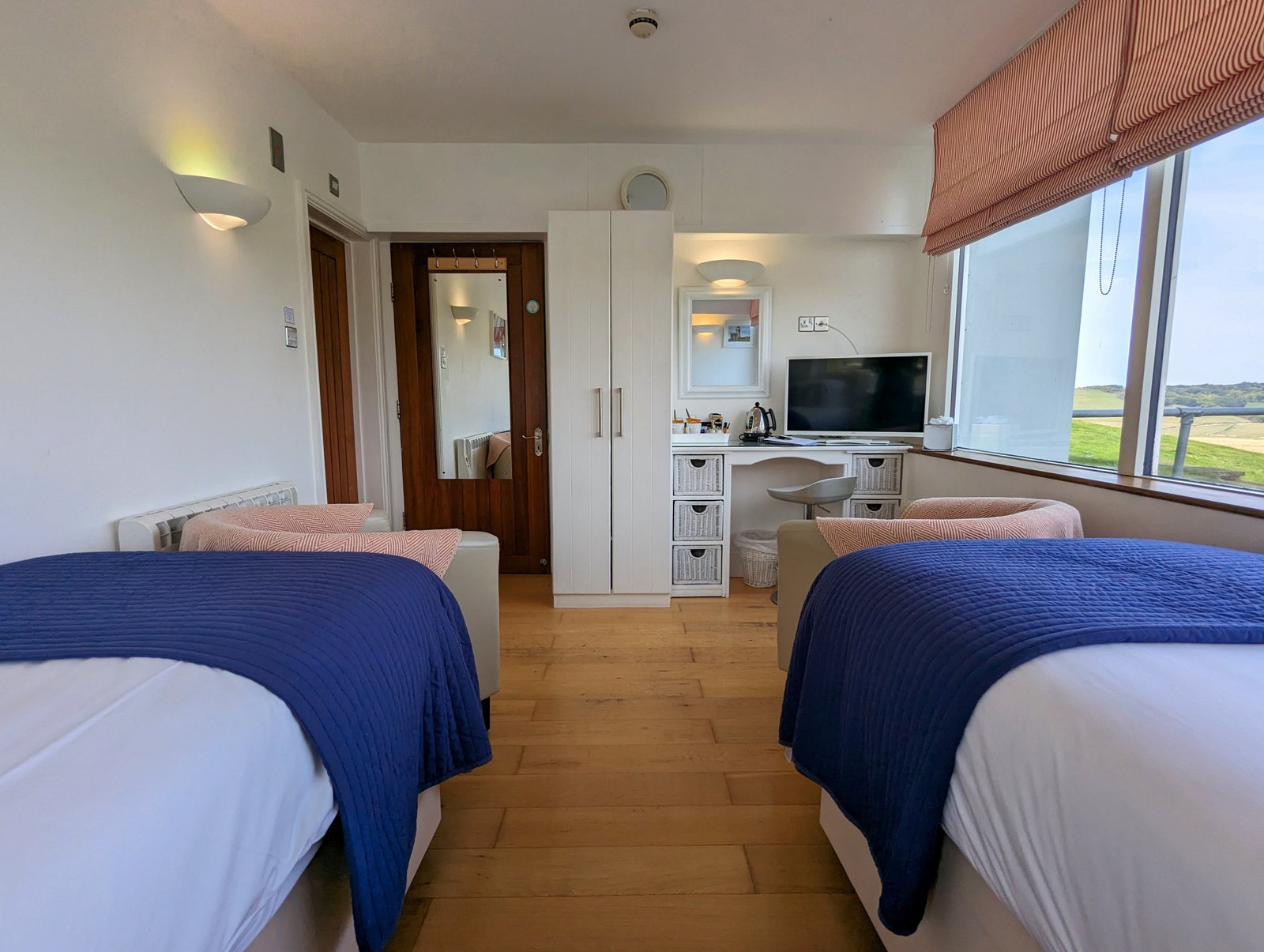 Bed and Breakfast Twin Room at Beachy Head