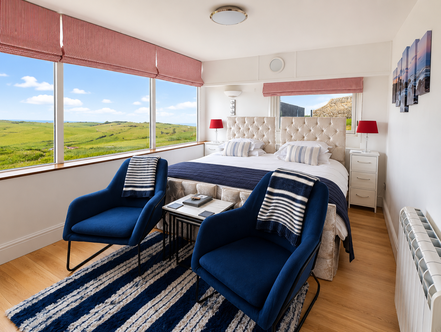 South Downs Bedroom, King-sized bed