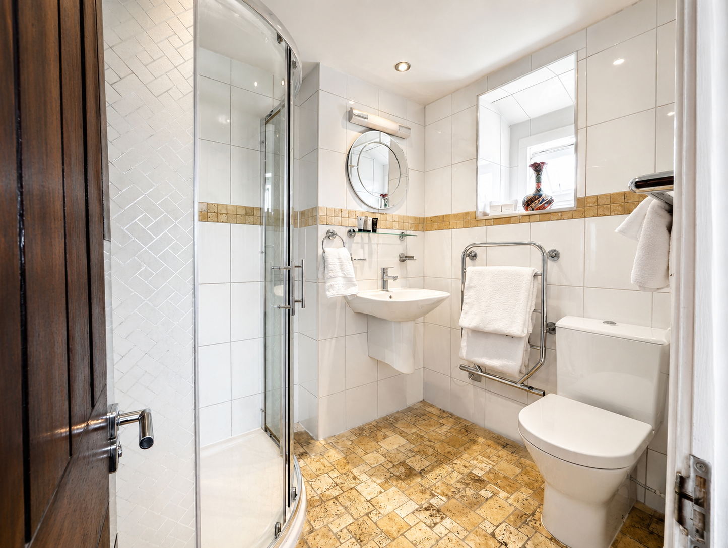 En Suite Shower roooms